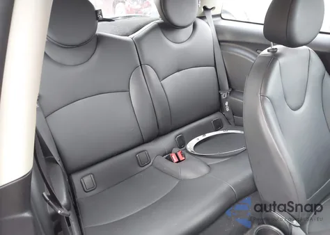 2011 Mini Cooper из США, поврежденный, VIN WMWSU3C51BT091901